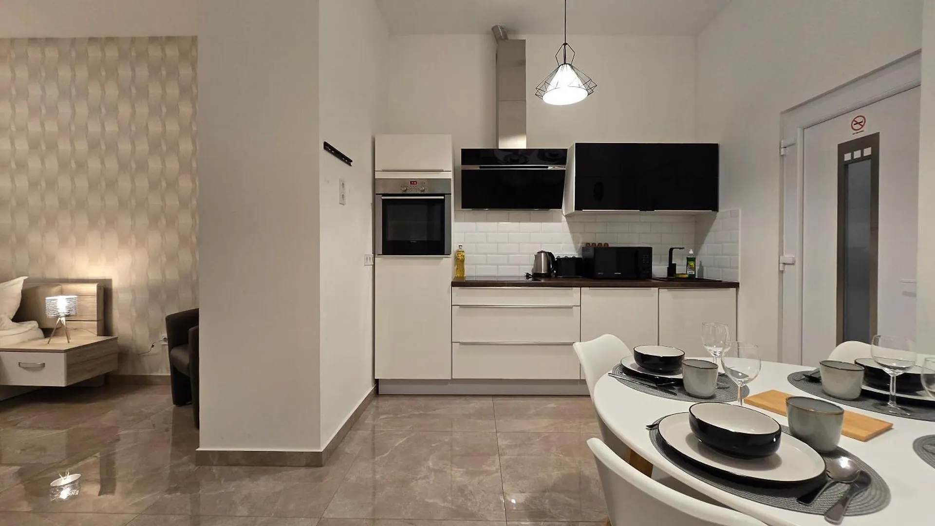 Apartment Marble Royal Suite & Studio- Near The City Park Budapest