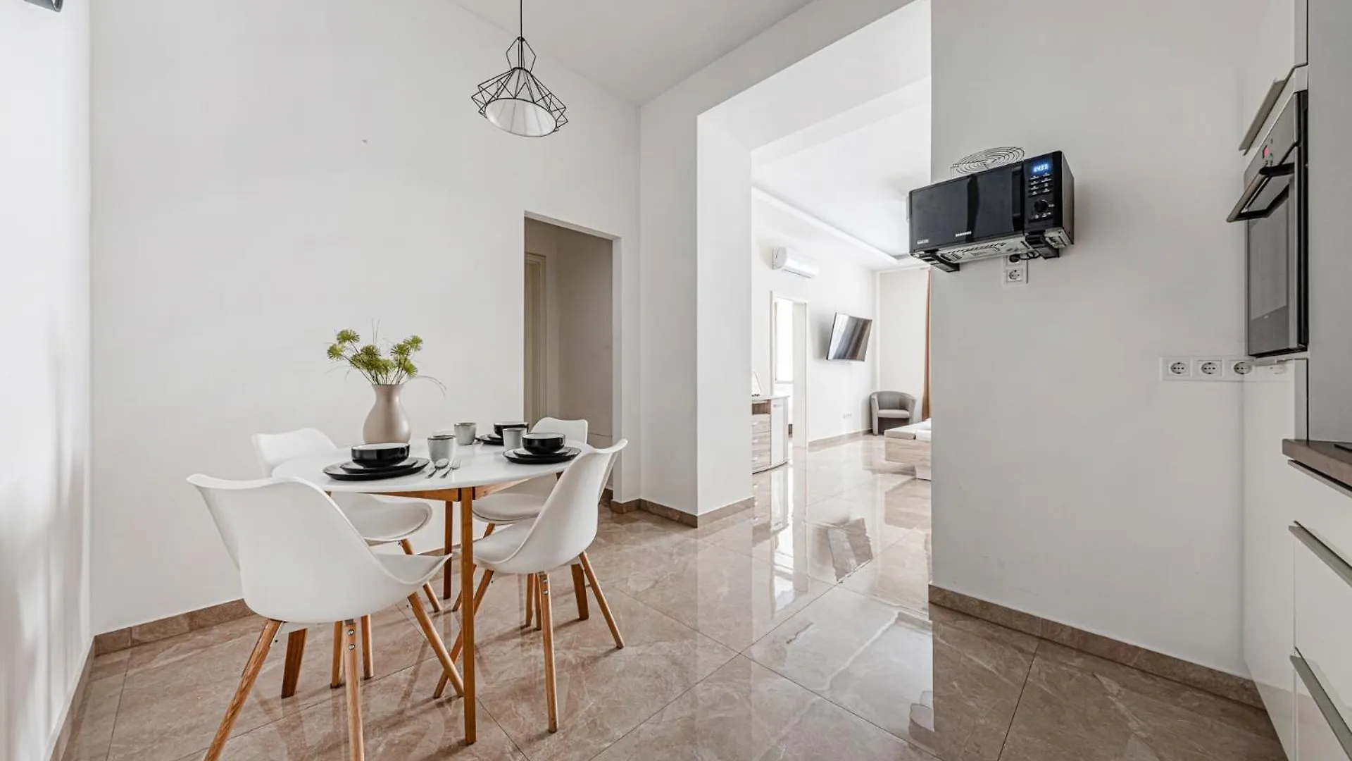 Apartment Marble Royal Suite & Studio- Near The City Park Budapest Ungarn