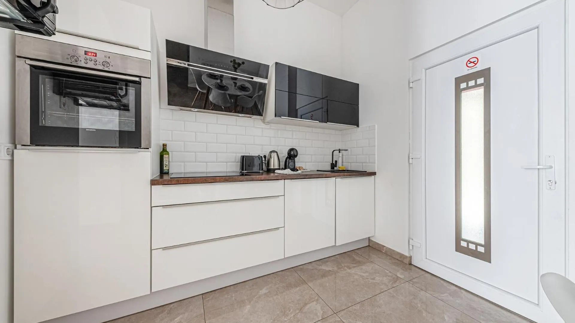 Apartment Marble Royal Suite & Studio- Near The City Park Budapest