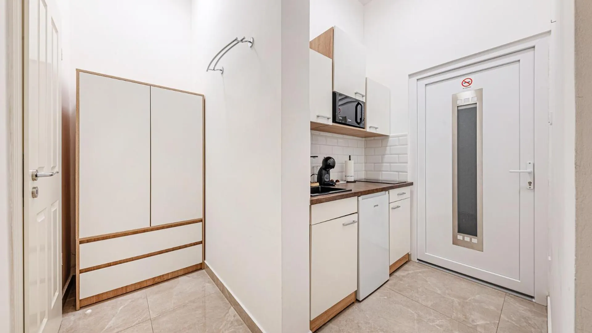 Apartment Marble Royal Suite & Studio- Near The City Park Budapest