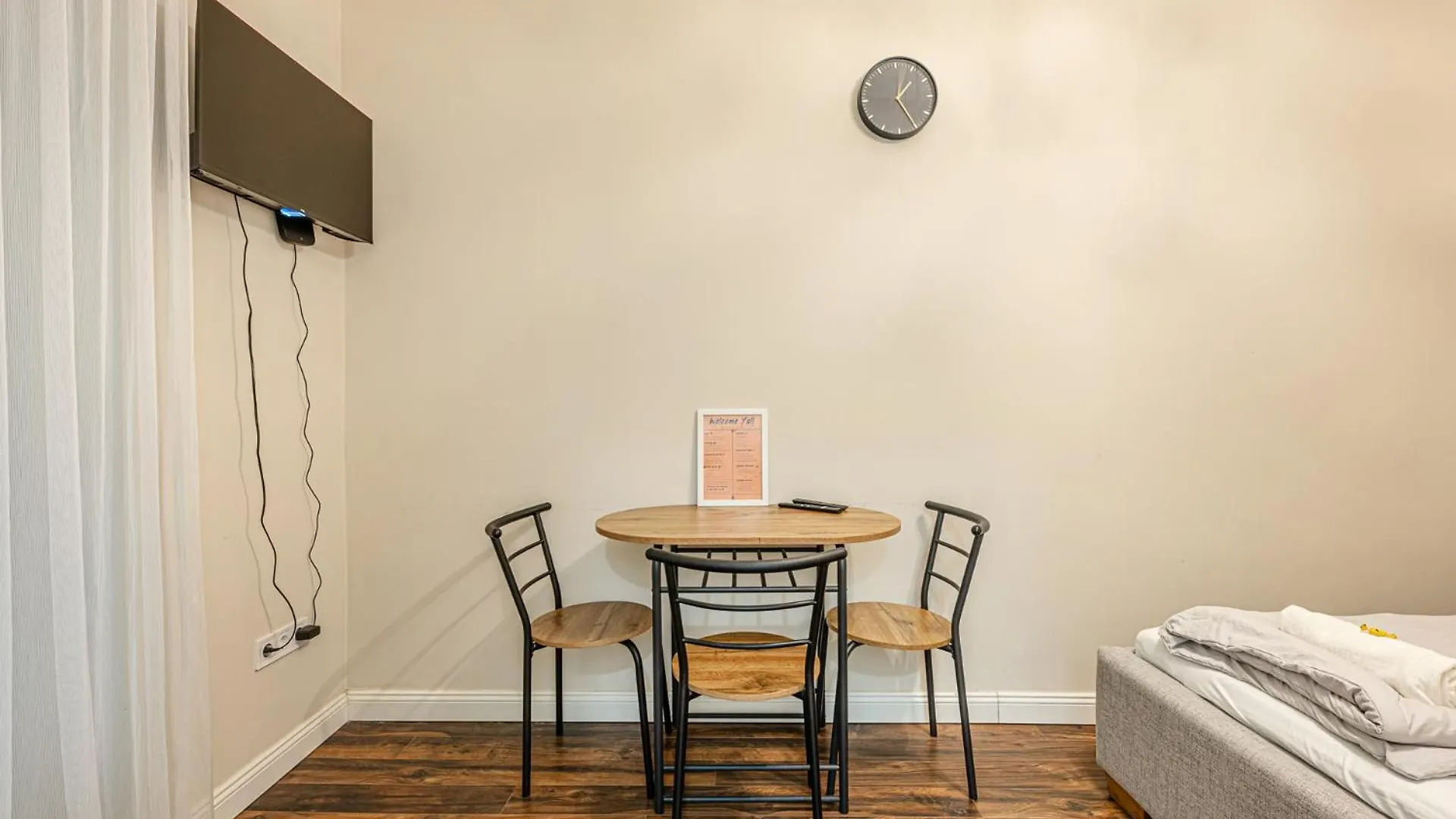 Marble Royal Suite & Studio- Near The City Park Budapest Apartment