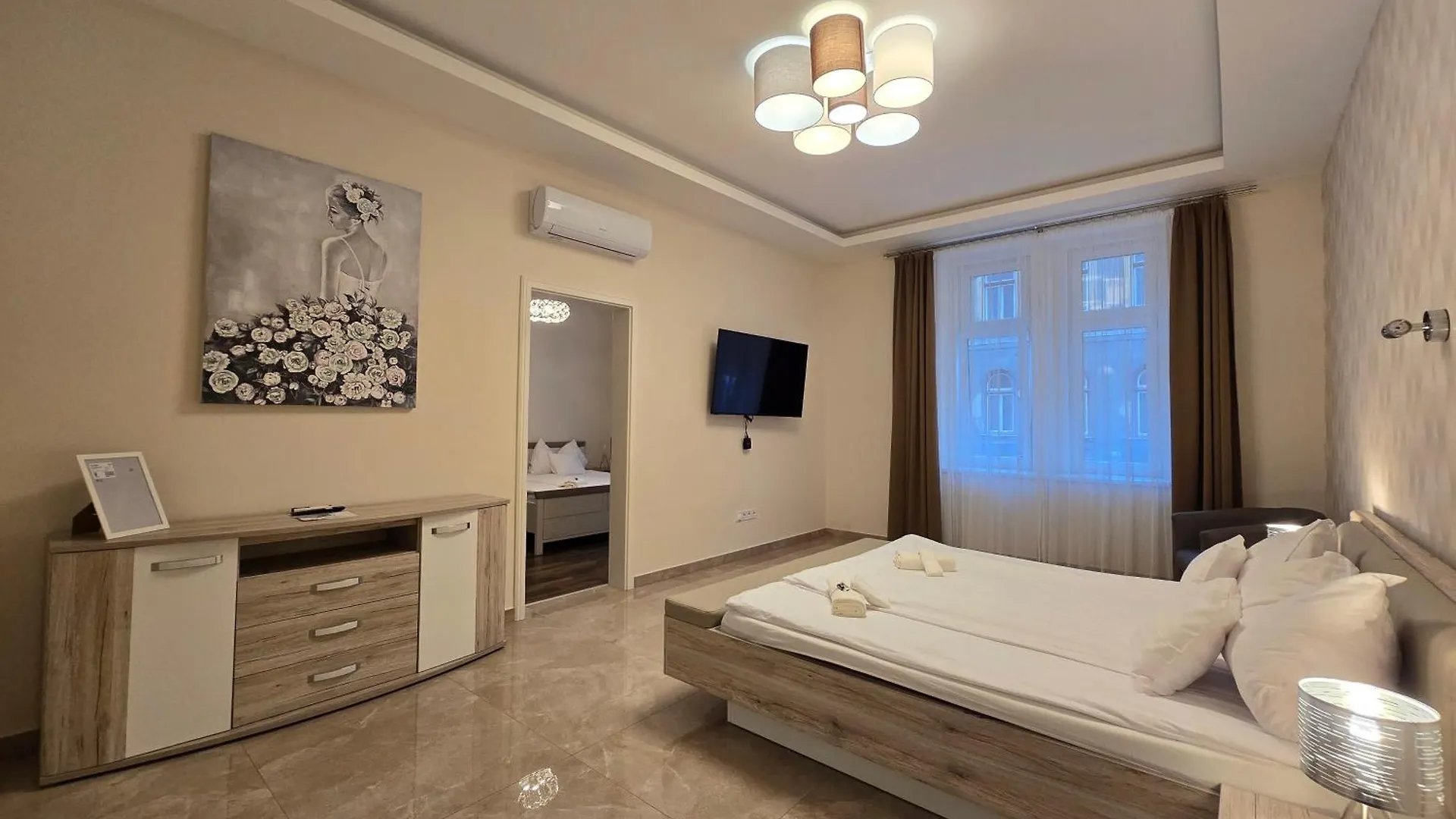 Marble Royal Suite & Studio- Near The City Park contacts
